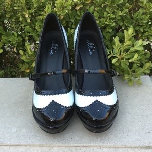 Ellie Wingtip Spectator Oxford Pin-up Heels